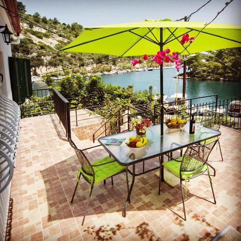 Villa Alma Libre à Gaios Extérieur photo