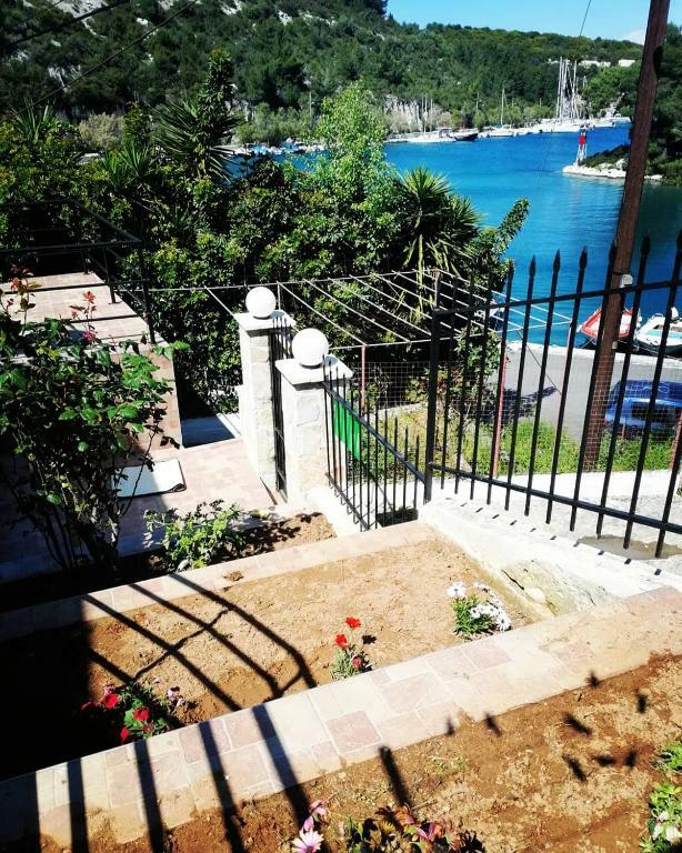 Villa Alma Libre à Gaios Extérieur photo